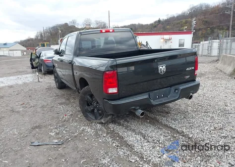 2018 Ram 1500 Express 4X4 5'7 Box z USA, uszkodzony, nr VIN 1C6RR7KTXJS148411